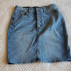 Banana Republic Factory Denim Skirt